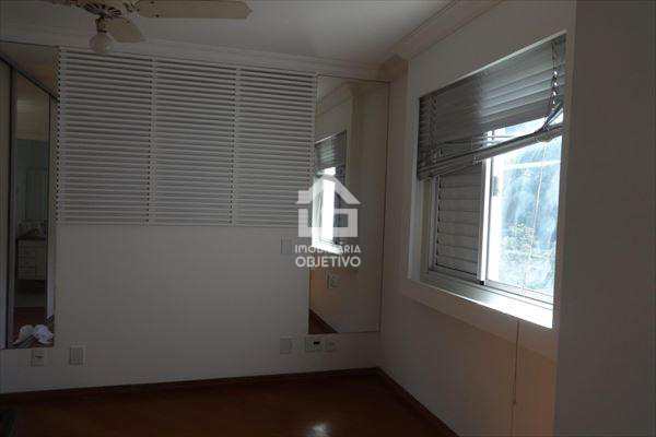 Apartamento à venda com 2 quartos, 63m² - Foto 9