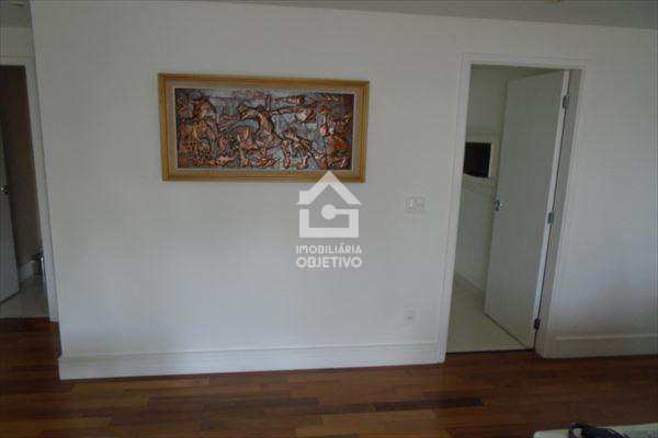 Apartamento à venda com 4 quartos, 170m² - Foto 13