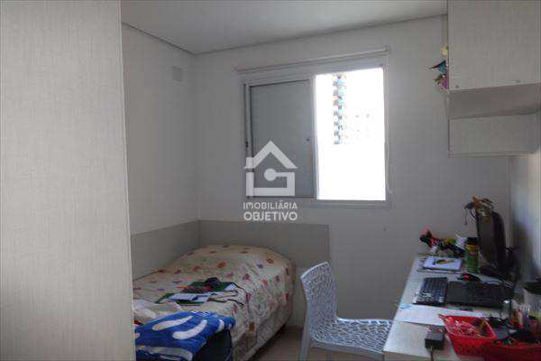 Apartamento à venda com 3 quartos, 107m² - Foto 11