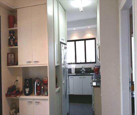 Apartamento à venda com 4 quartos, 246m² - Foto 2