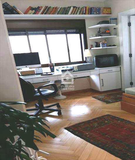 Apartamento à venda com 4 quartos, 246m² - Foto 6