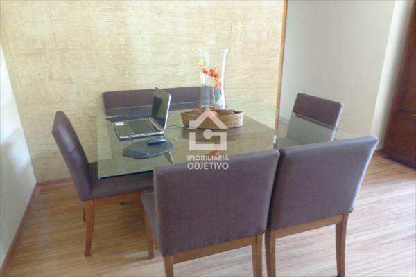 Apartamento à venda com 3 quartos, 74m² - Foto 1