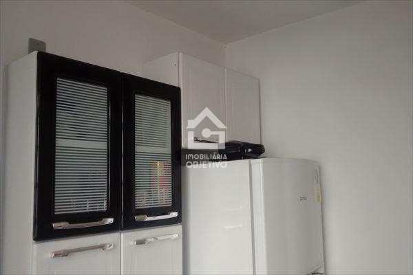 Apartamento à venda com 2 quartos, 42m² - Foto 5