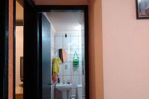 Apartamento à venda com 2 quartos, 42m² - Foto 13