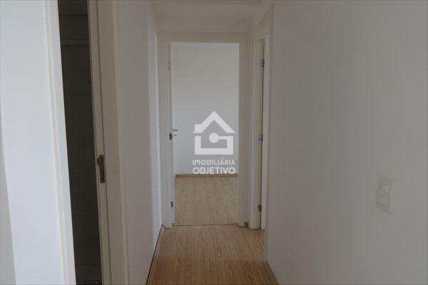 Apartamento à venda com 2 quartos, 48m² - Foto 2