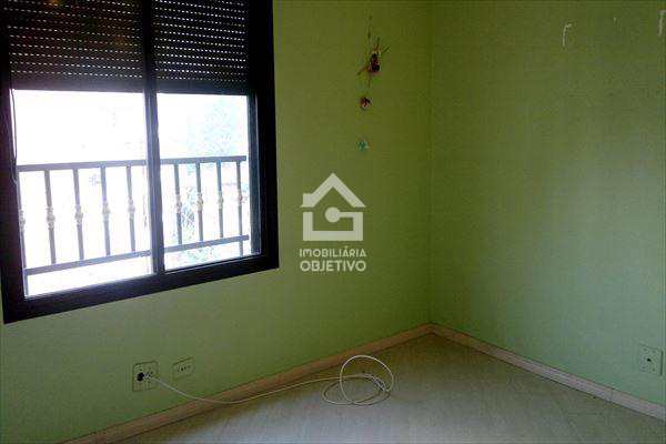 Apartamento à venda com 3 quartos, 121m² - Foto 19