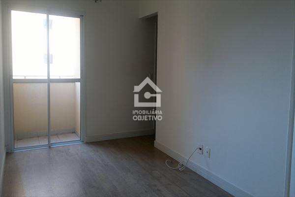 Apartamento à venda com 2 quartos, 51m² - Foto 2