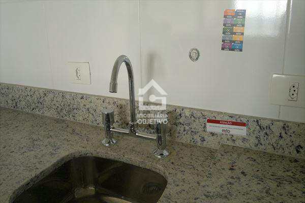 Apartamento à venda com 2 quartos, 77m² - Foto 5