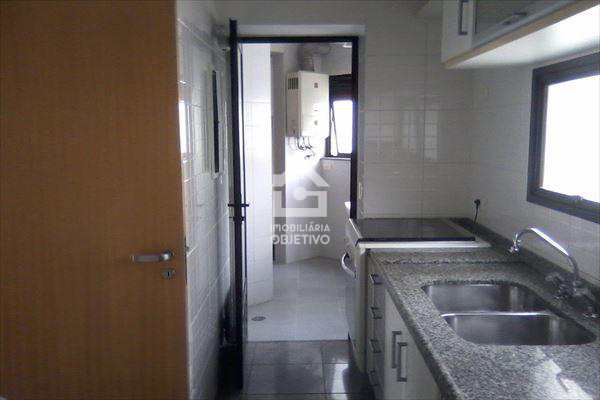 Apartamento à venda com 3 quartos, 125m² - Foto 8