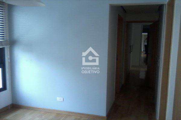 Apartamento à venda com 3 quartos, 125m² - Foto 22