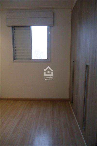 Apartamento à venda com 2 quartos, 83m² - Foto 10