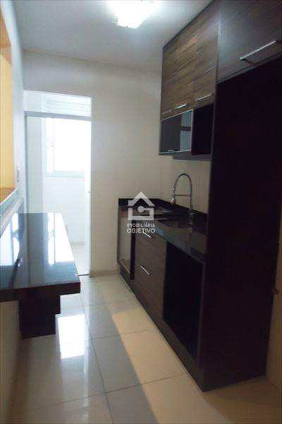 Apartamento à venda com 2 quartos, 83m² - Foto 11