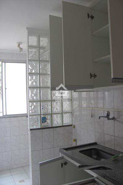 Apartamento à venda com 2 quartos, 51m² - Foto 8