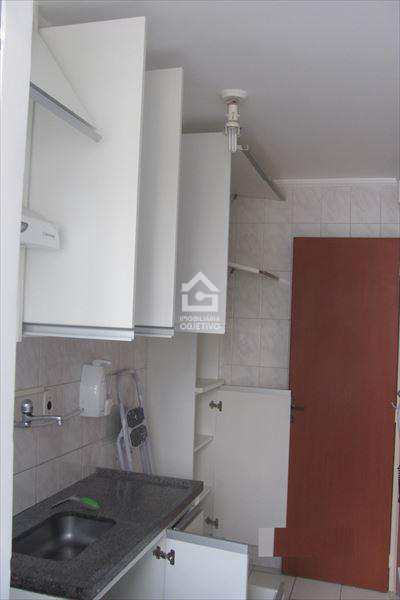 Apartamento à venda com 2 quartos, 51m² - Foto 11