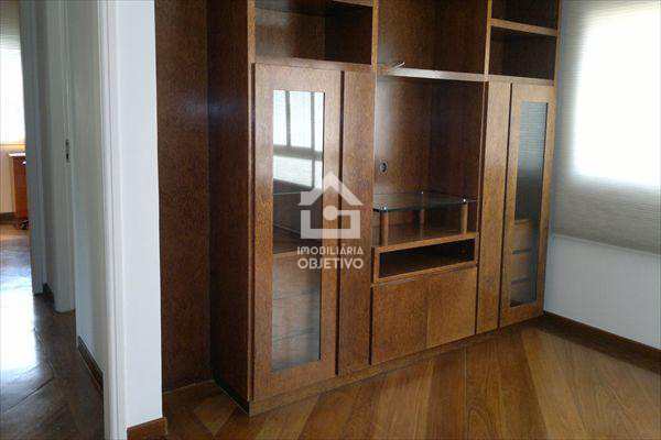 Apartamento à venda e aluguel com 3 quartos, 160m² - Foto 4