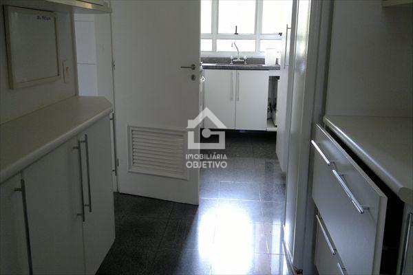 Apartamento à venda e aluguel com 3 quartos, 160m² - Foto 14