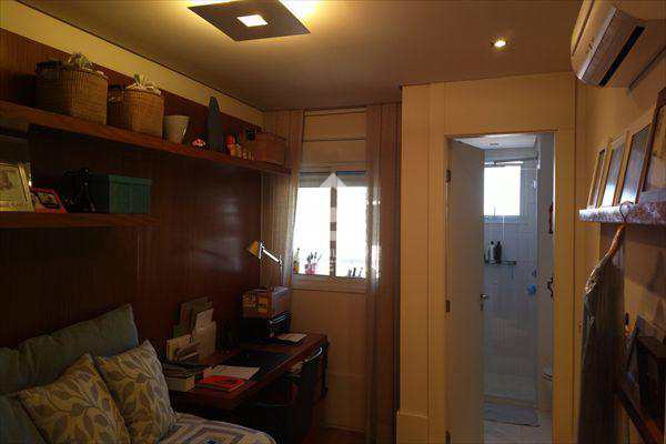 Apartamento à venda com 4 quartos, 325m² - Foto 10