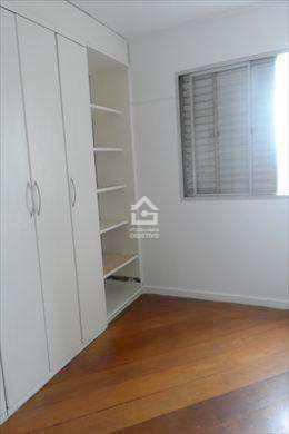 Apartamento à venda com 2 quartos, 67m² - Foto 8