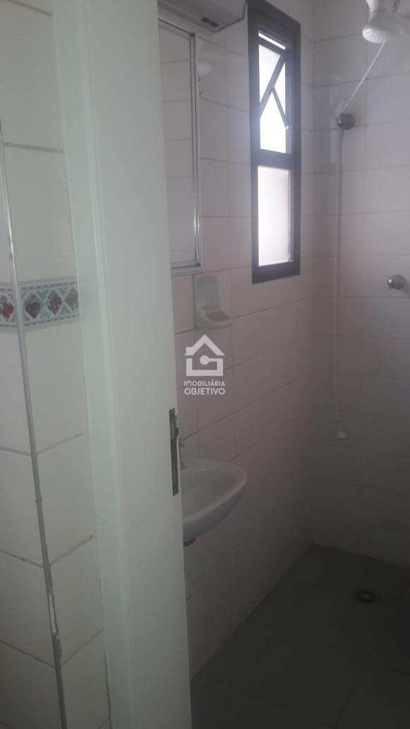 Apartamento à venda com 3 quartos, 240m² - Foto 10