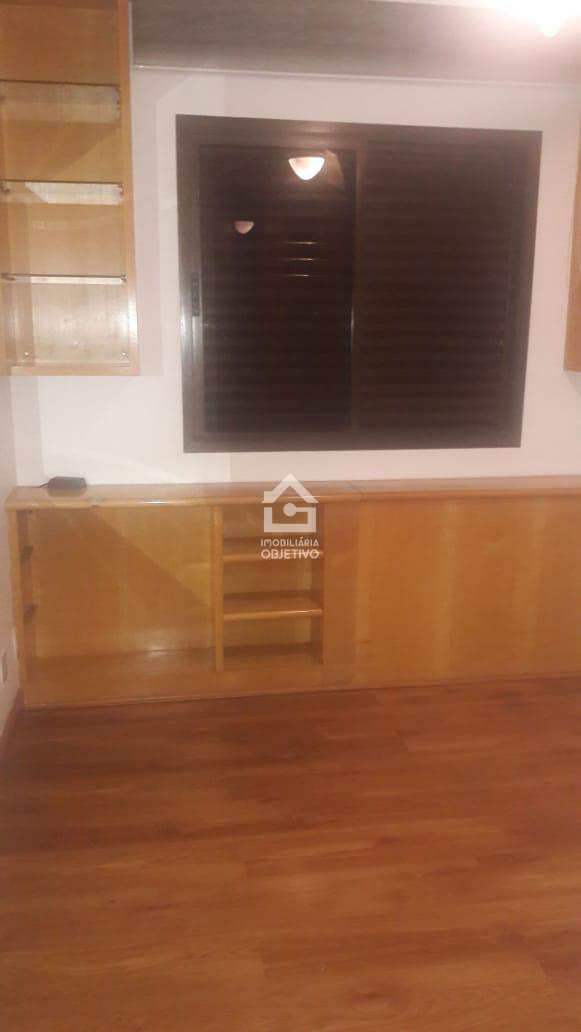 Apartamento à venda com 3 quartos, 240m² - Foto 5