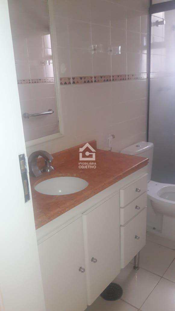 Apartamento à venda com 3 quartos, 240m² - Foto 3