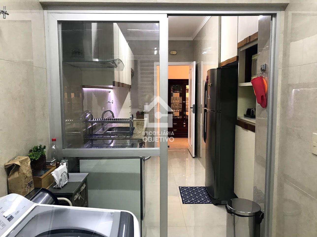 Apartamento à venda com 2 quartos, 72m² - Foto 9