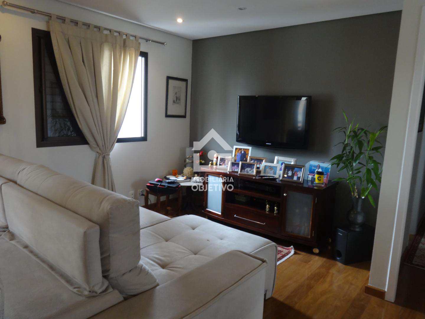 Apartamento à venda com 3 quartos, 108m² - Foto 1