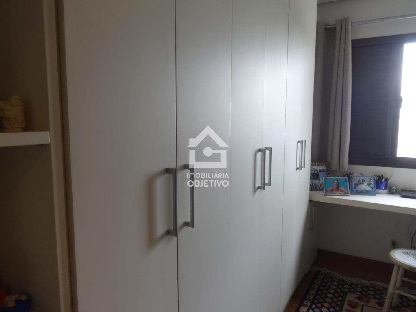 Apartamento à venda com 3 quartos, 108m² - Foto 9