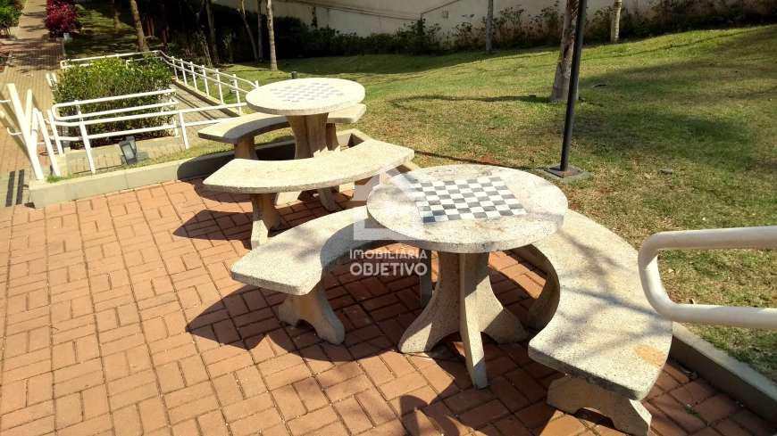 Apartamento à venda com 2 quartos, 67m² - Foto 11