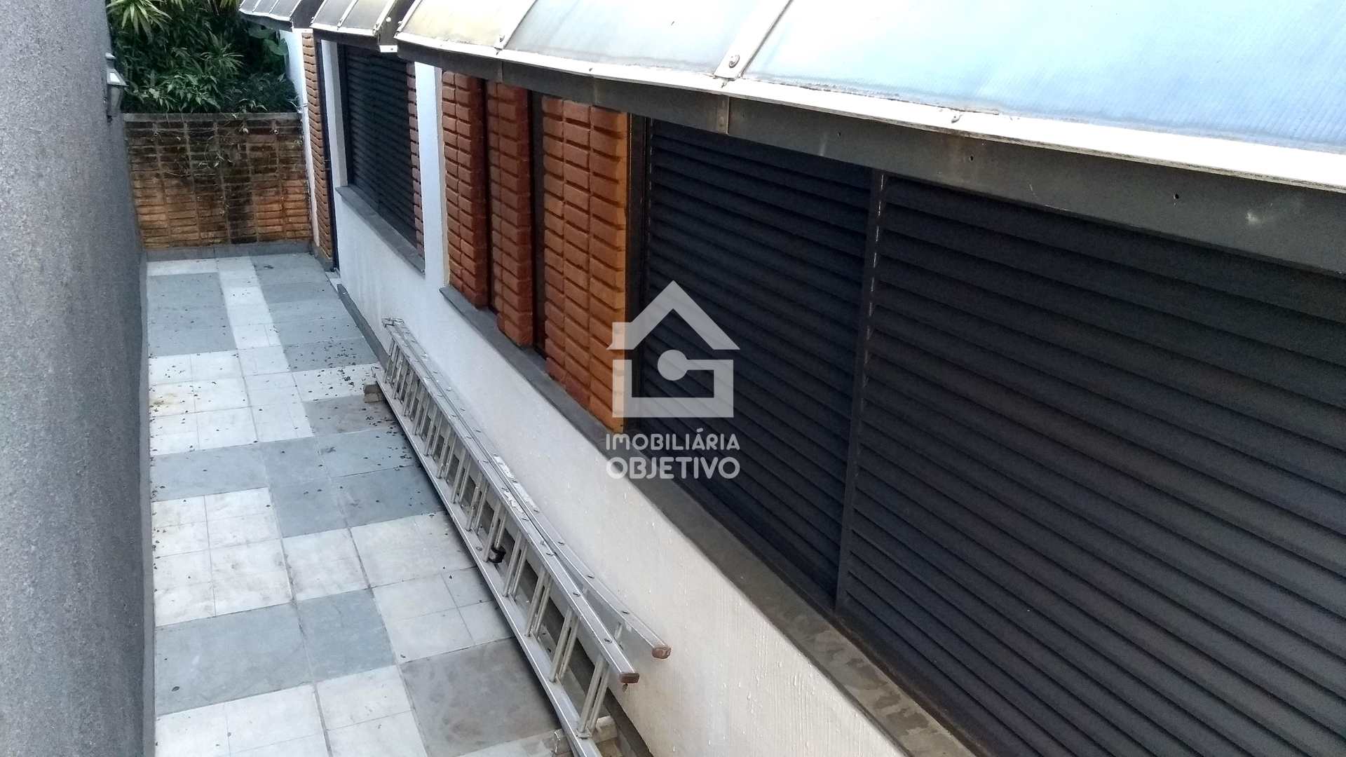 Casa à venda com 5 quartos, 250m² - Foto 11