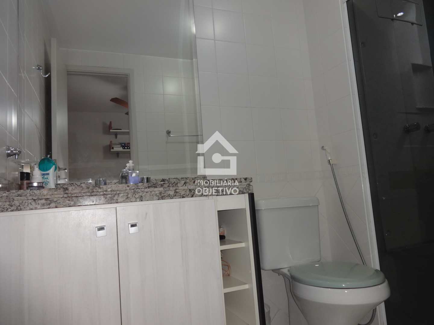 Apartamento à venda com 3 quartos, 117m² - Foto 15