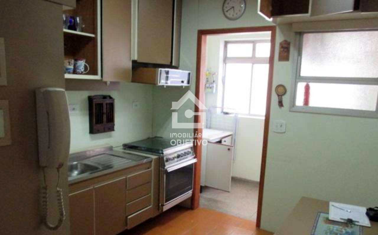 Apartamento à venda com 2 quartos, 60m² - Foto 4