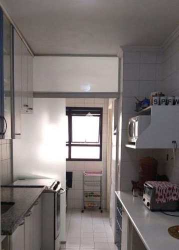 Apartamento à venda com 3 quartos, 75m² - Foto 7