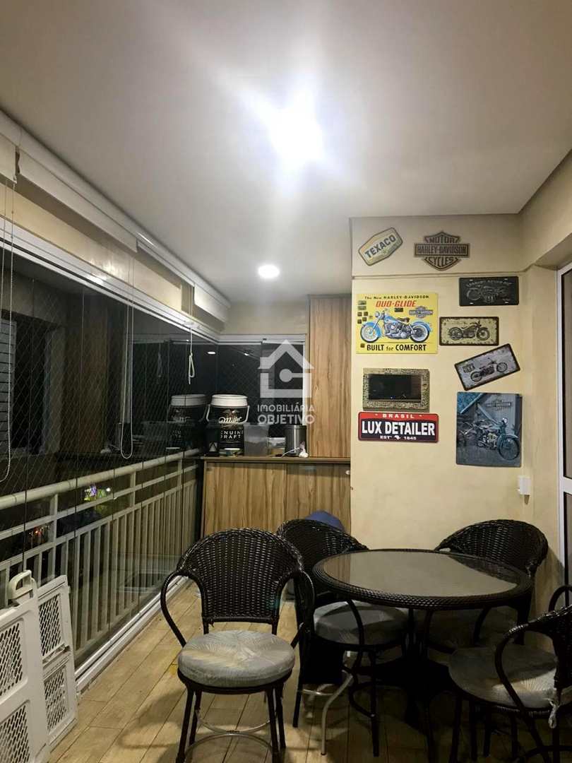 Apartamento à venda com 3 quartos, 96m² - Foto 4