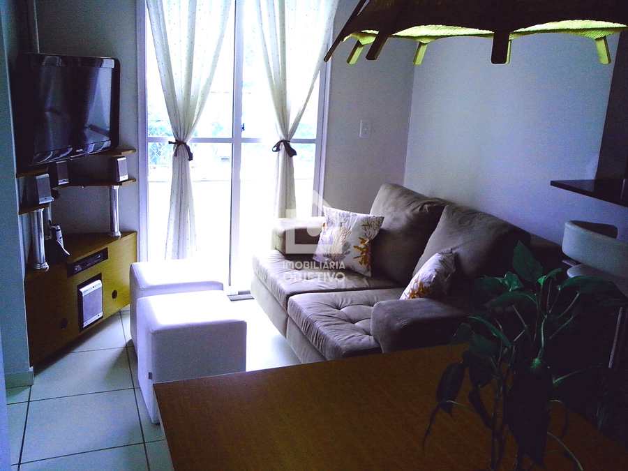 Apartamento à venda com 2 quartos, 47m² - Foto 2