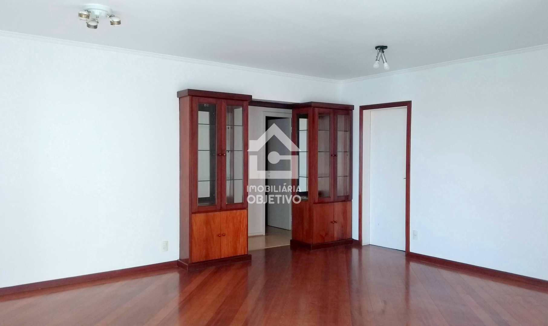 Apartamento à venda e aluguel com 4 quartos, 135m² - Foto 2