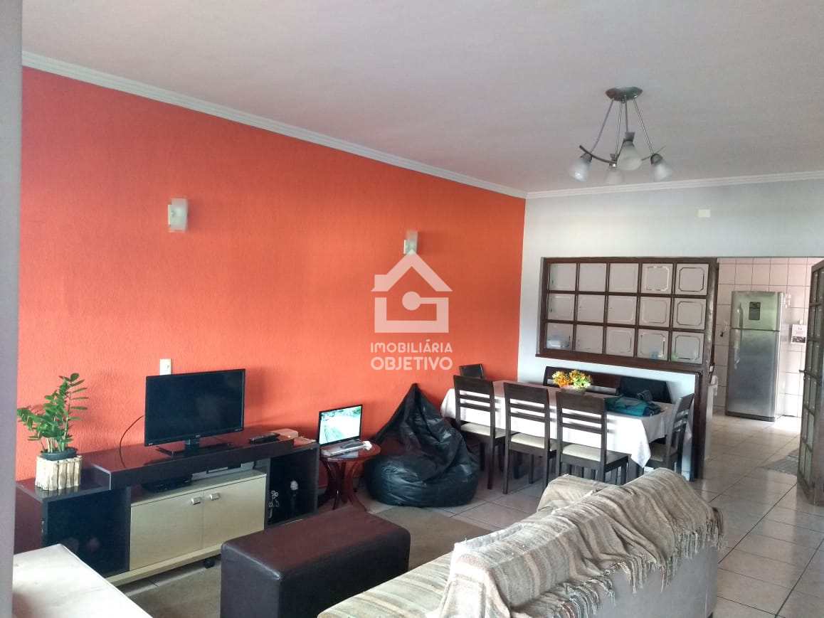 Casa à venda com 3 quartos, 190m² - Foto 6