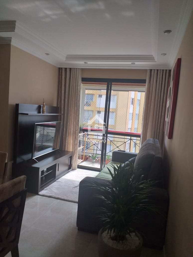 Apartamento à venda com 3 quartos, 76m² - Foto 1