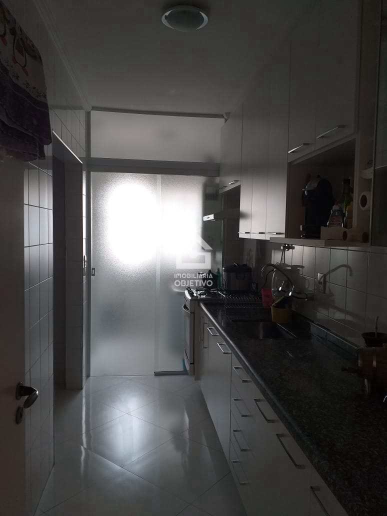 Apartamento à venda com 3 quartos, 76m² - Foto 6