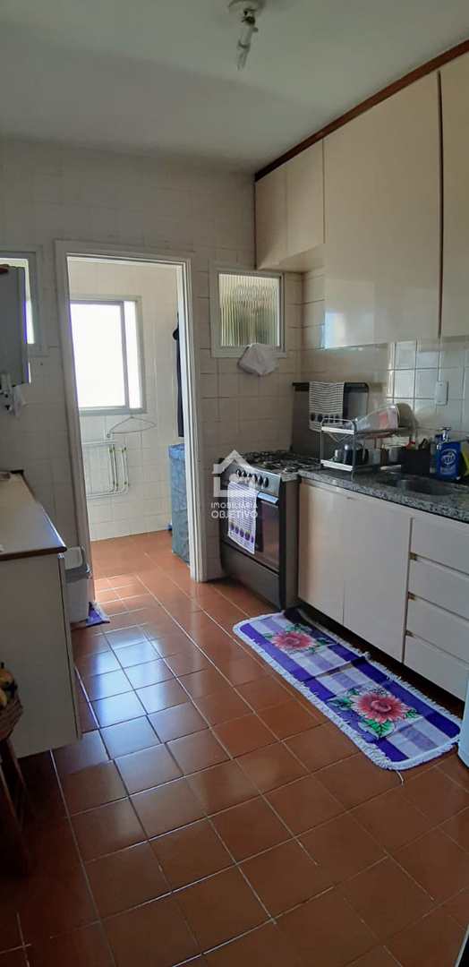 Apartamento à venda com 2 quartos, 62m² - Foto 3