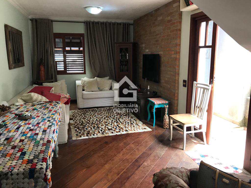 Sobrado à venda com 3 quartos, 185m² - Foto 2