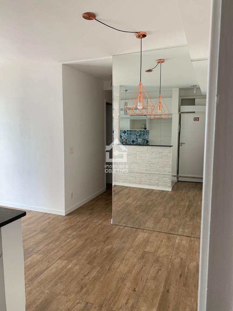 Apartamento à venda com 2 quartos, 48m² - Foto 2