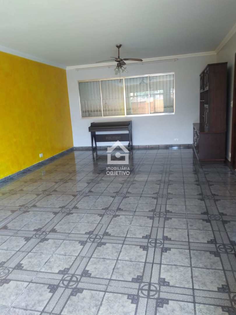 Sobrado à venda com 3 quartos, 260m² - Foto 2