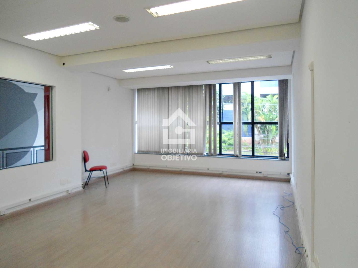 Loja-Salão para alugar, 150m² - Foto 1