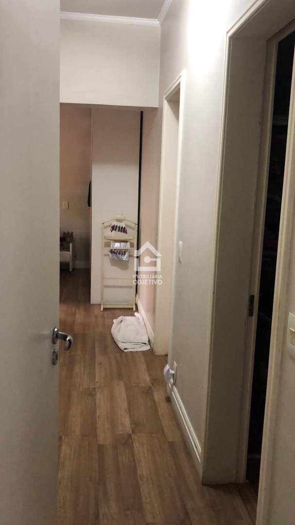 Apartamento à venda com 3 quartos, 212m² - Foto 8