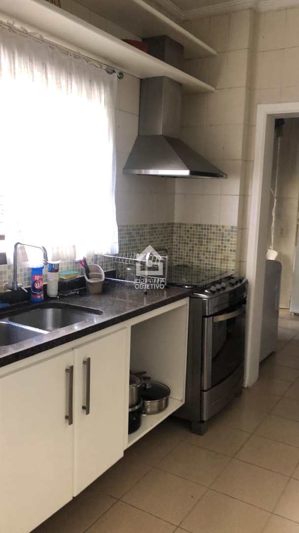 Apartamento à venda com 3 quartos, 212m² - Foto 25