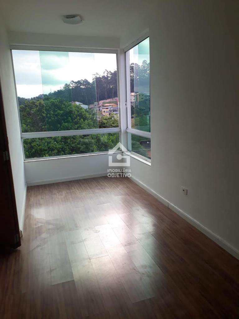 Sobrado à venda com 3 quartos, 220m² - Foto 4