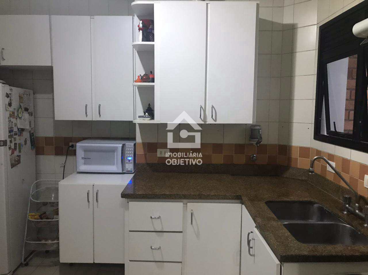 Apartamento à venda com 3 quartos, 146m² - Foto 10