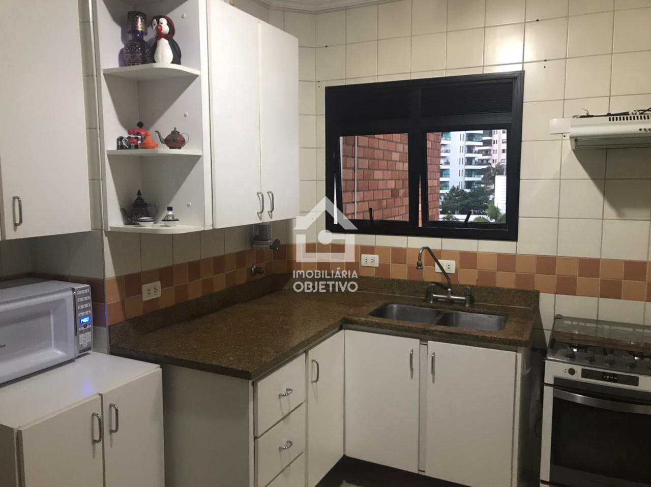 Apartamento à venda com 3 quartos, 146m² - Foto 9