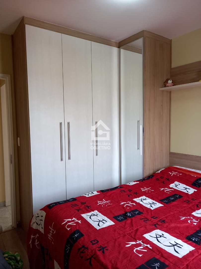 Apartamento à venda com 2 quartos, 64m² - Foto 13